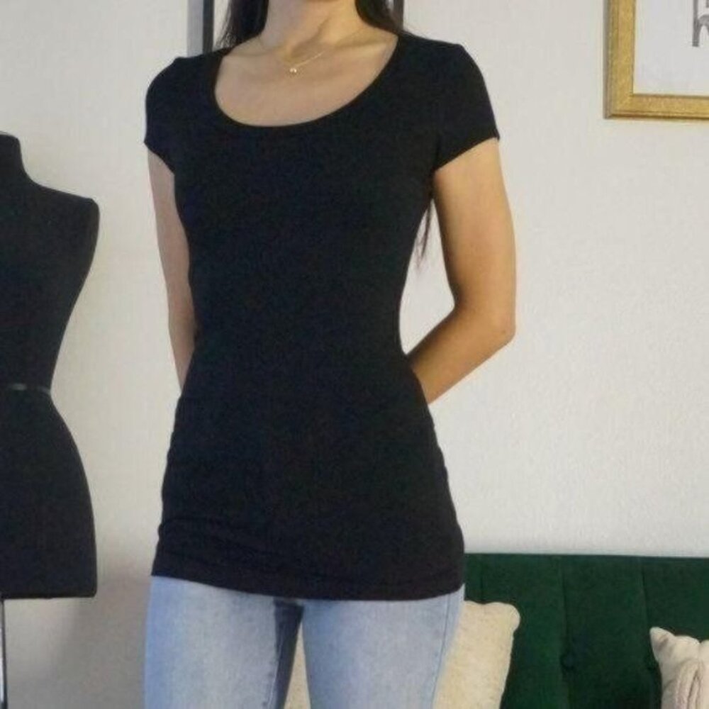 Aqua Black Short Sleeve Scoop Neck Basic Short Sleeve Everyday Essentials SZ S